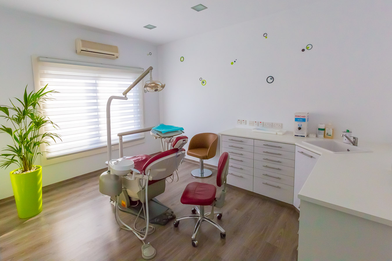 Smile Design Dental Clinic in Limassol, Dr Kyriaki Georgiadou, Viet Tran in  Limassol